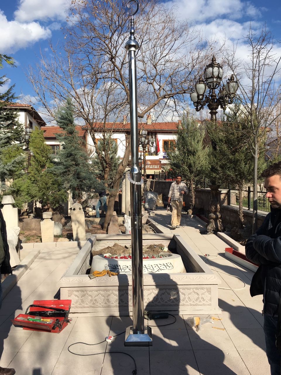Anıt Alanı Bayrak Direği Uygulaması